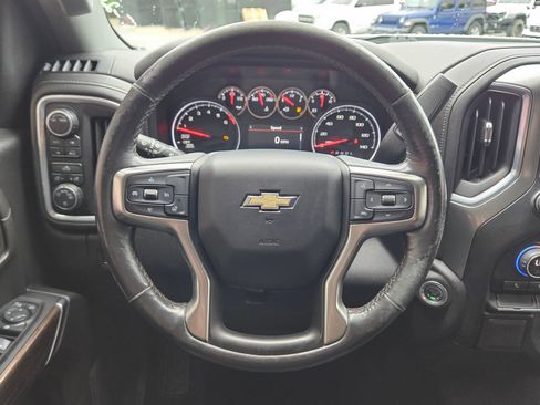 Used 2021 Chevrolet Silverado 1500 LT w/ Bed Protection Package AWD/4WD image 15