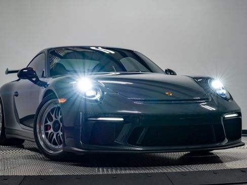 Used 2018 Porsche 911 GT3 image 31