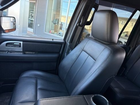 Used 2015 Ford Expedition EL Limited w/ Equipment Group 301A image 29