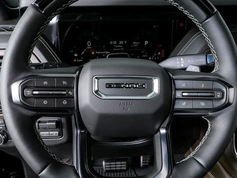 New 2026 GMC Yukon XL Denali Ultimate image 9