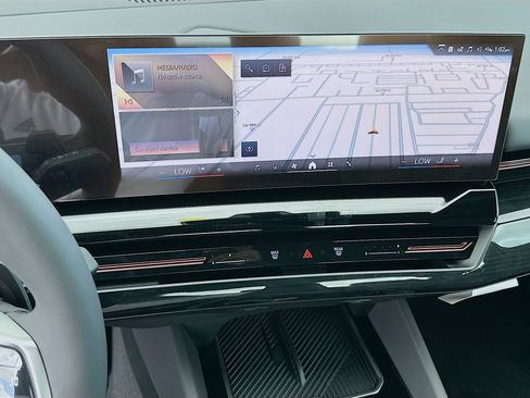 New 2026 BMW 530i w/ M Sport Package RWD image 9