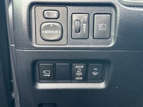 Used 2022 Toyota 4Runner Limited AWD/4WD image 20