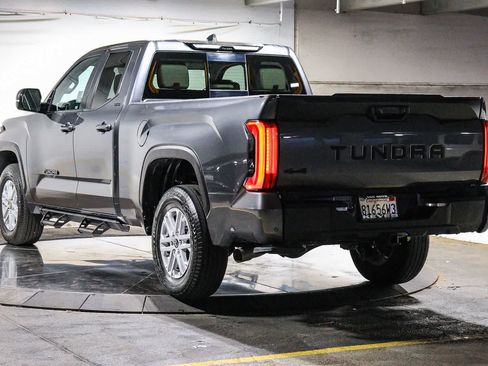 Used 2024 Toyota Tundra SR5 w/ SR5 Premium Package AWD/4WD image 8