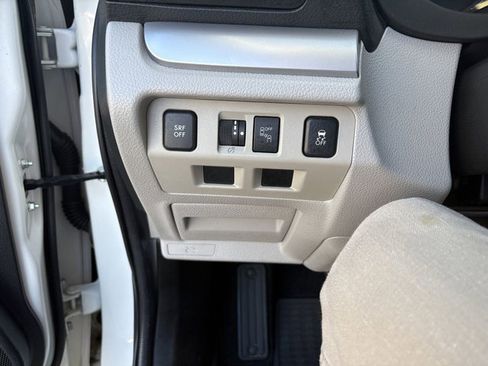 Used 2018 Subaru Forester 2.5i Premium image 14