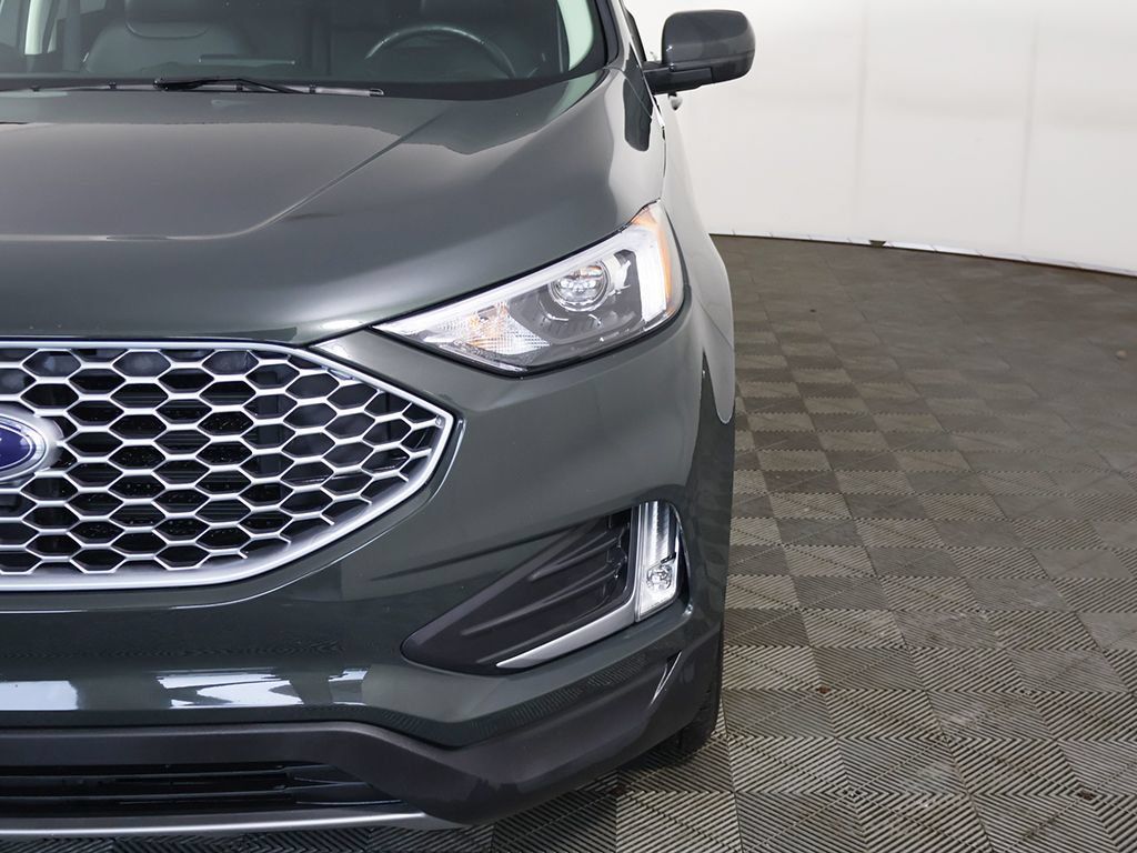 Used 2024 Ford Edge SEL w/ Convenience Package AWD/4WD image 14