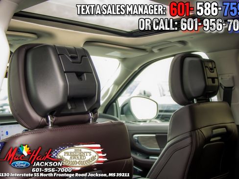 New 2026 Ford Expedition Platinum w/ Platinum Ultimate Package AWD/4WD image 14
