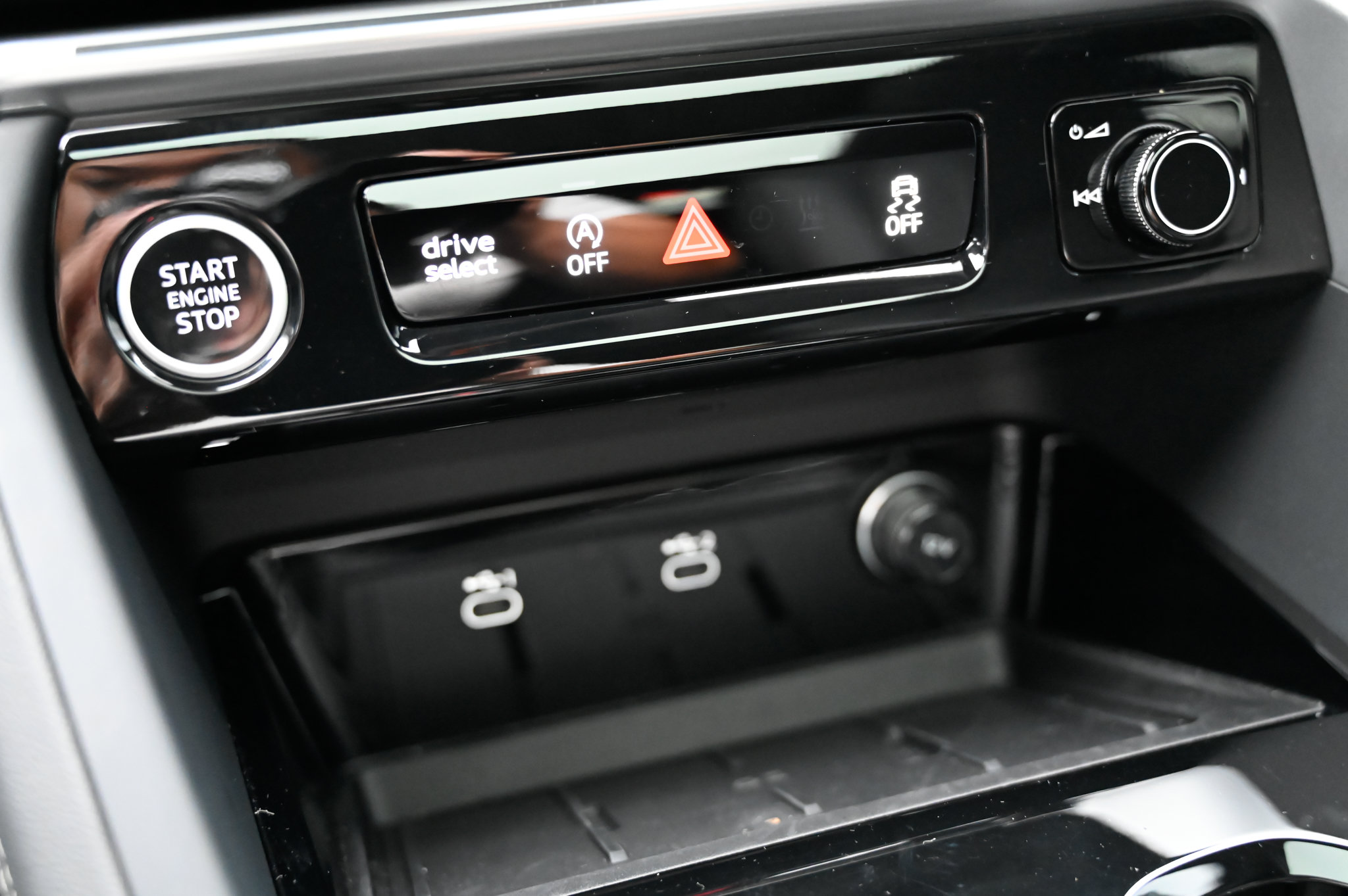 Used 2025 Audi Q5 Premium Plus AWD/4WD image 31