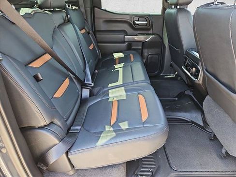 Used 2021 GMC Sierra 1500 AT4 w/ AT4 Preferred Package AWD/4WD image 19