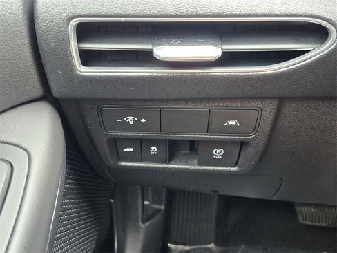 Used 2023 Hyundai Sonata SEL w/ Convenience Package image 30