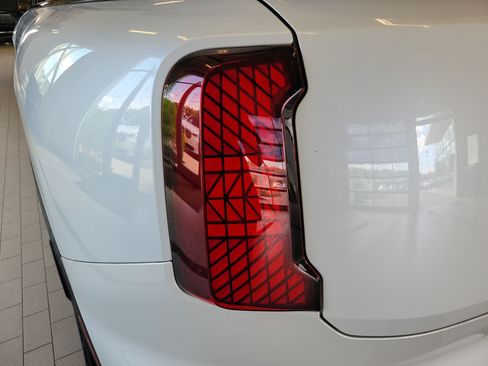 Used 2025 MINI Cooper Countryman S AWD/4WD image 11