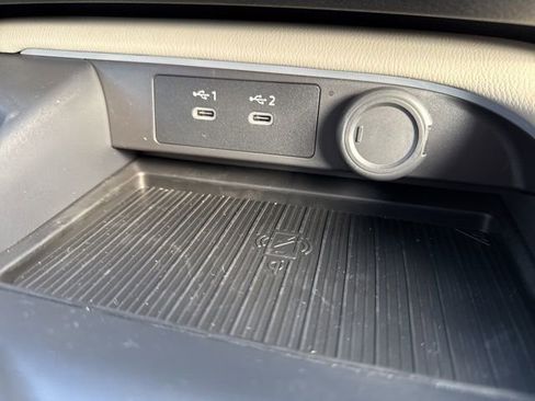 New 2026 Nissan Sentra SL w/ Floor Mat Package FWD image 18