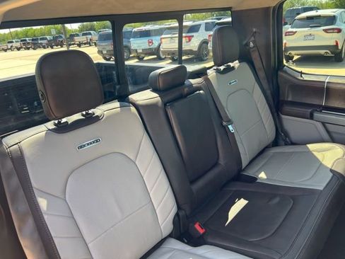 Used 2019 Ford F150 Limited image 34