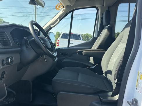 Used 2023 Ford Transit 350 XL AWD/4WD image 8