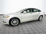 Used 2016 Ford Fusion SE w/ Equipment Group 202A image 4