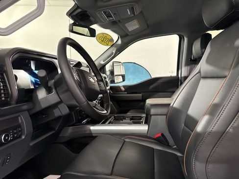Used 2026 Ford F250 Lariat w/ Lariat Premium Package AWD/4WD image 16