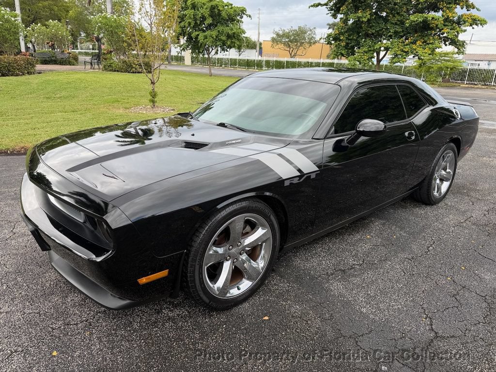 Used 2012 Dodge Challenger R/T RWD image 1