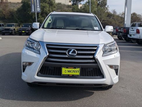 Used 2014 Lexus GX 460 image 19