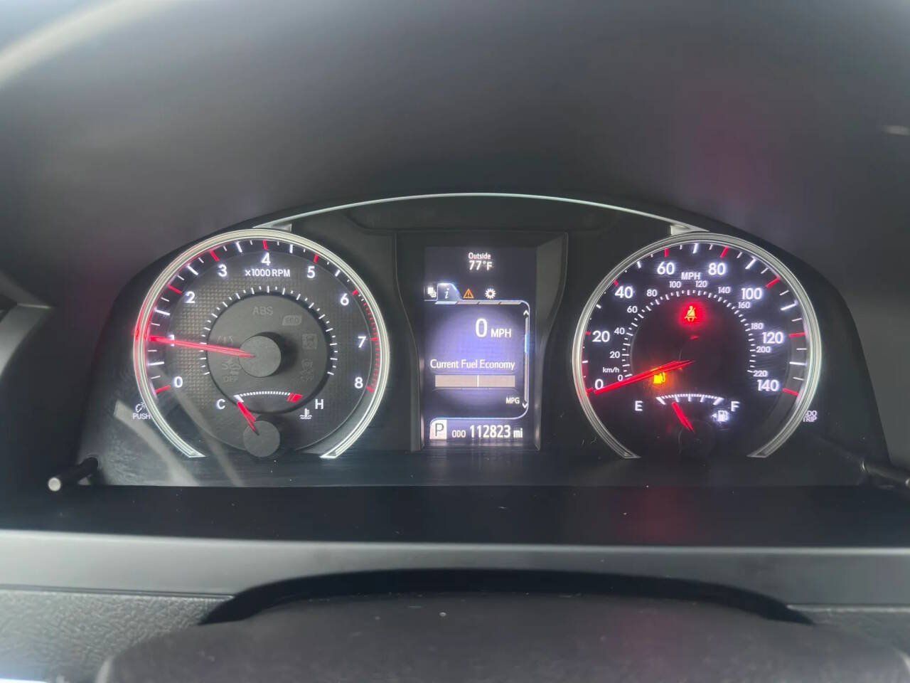 Used 2015 Toyota Camry SE FWD image 17