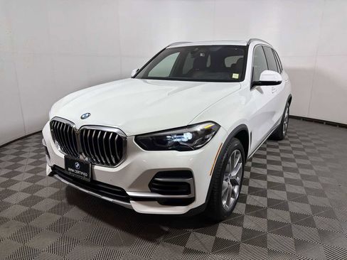 Certified 2023 BMW X5 xDrive40i w/ Premium Package image 3