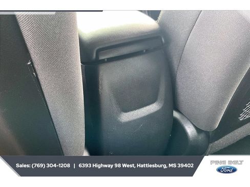 Used 2023 Hyundai Venue SEL FWD image 23