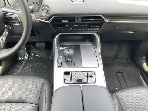 New 2026 MAZDA CX-90 3.3 Turbo w/ Preferred Package AWD/4WD image 10