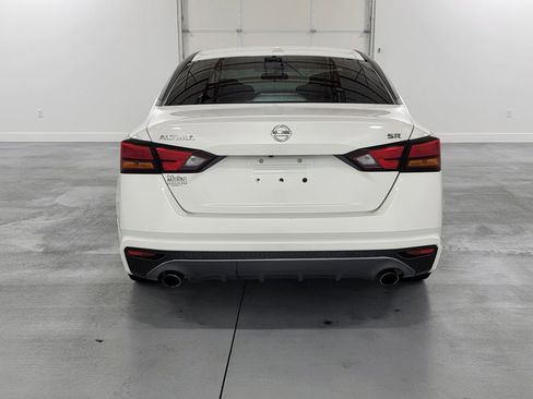 Used 2019 Nissan Altima 2.5 SR w/ SR Premium Package image 8