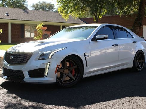 Used 2019 Cadillac CTS V w/ Carbon Fiber Package image 54