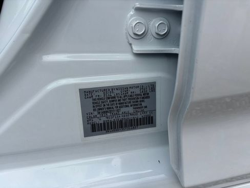 Used 2025 Nissan Sentra S FWD image 27