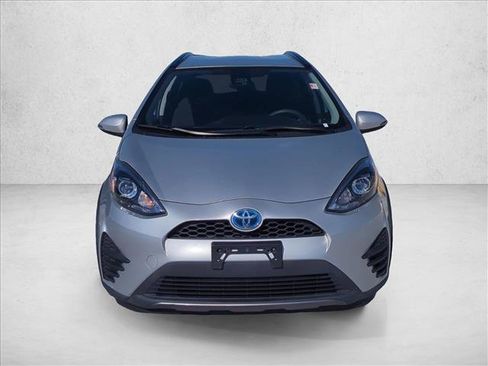 Used 2018 Toyota Prius C Two image 2