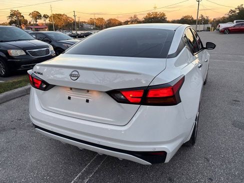 Used 2024 Nissan Altima 2.5 S image 9
