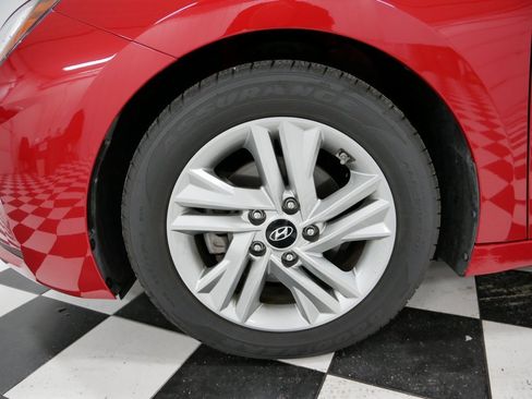 Used 2020 Hyundai Elantra Value Edition image 9