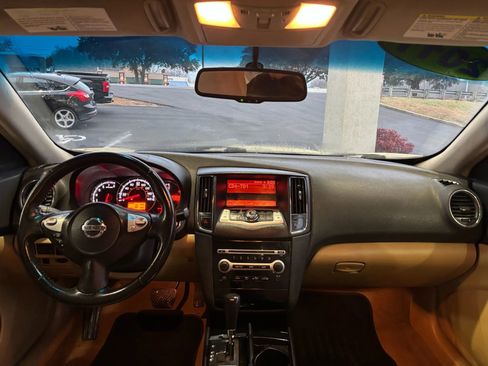 Used 2011 Nissan Maxima 3.5 S image 9