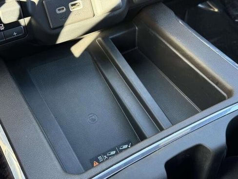 Used 2022 GMC Sierra 1500 Denali w/ Denali Reserve Package image 32