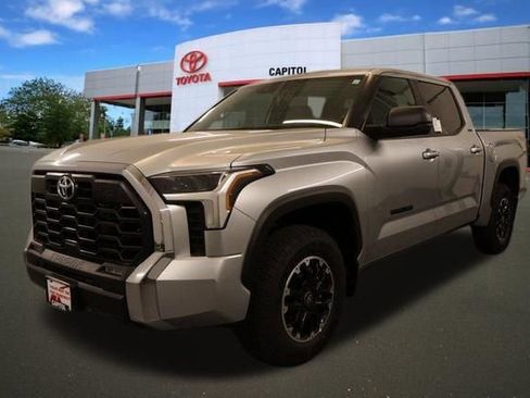 New 2026 Toyota Tundra SR5 AWD/4WD image 5