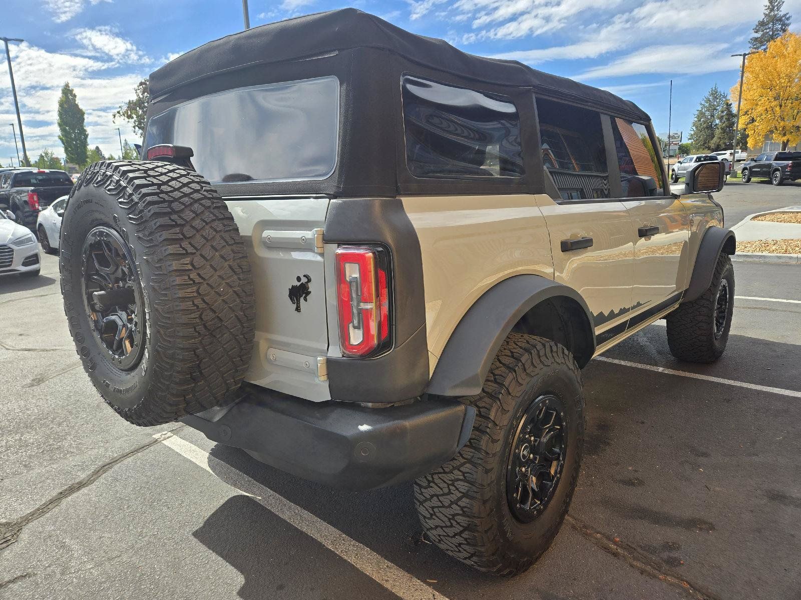 Used 2023 Ford Bronco Wildtrak AWD/4WD image 5