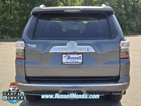Used 2021 Toyota 4Runner Limited RWD image 12