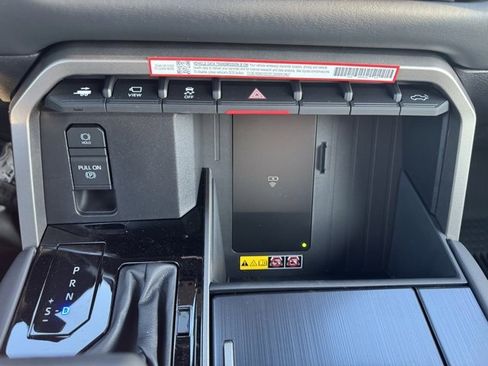 New 2026 Toyota Tundra Platinum image 31