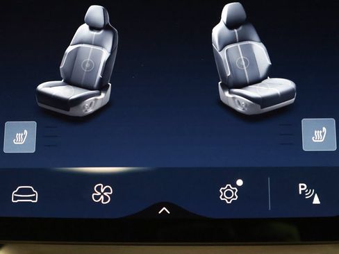 Used 2024 Lucid Air Touring AWD/4WD image 41