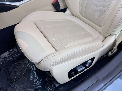Used 2022 BMW M340i xDrive AWD/4WD image 18