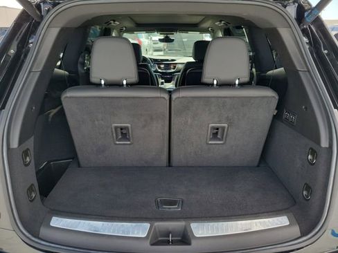 Certified 2023 Cadillac XT6 Sport w/ Technology Package AWD/4WD image 12