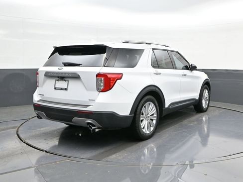 Used 2020 Ford Explorer Limited image 11