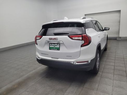 Used 2023 GMC Terrain SLT AWD/4WD image 9
