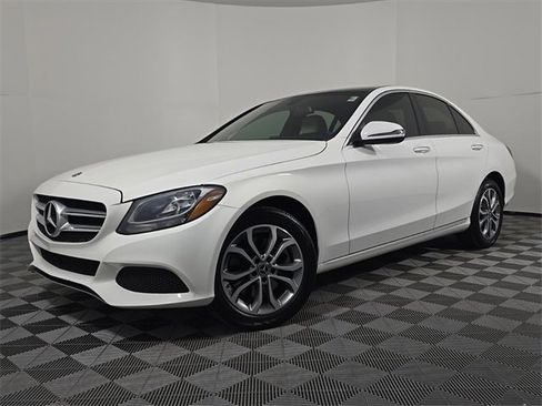 Used 2018 Mercedes-Benz C 300 4MATIC Sedan image 1