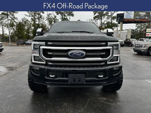 Used 2022 Ford F250 Platinum w/ FX4 Off-Road Package image 10