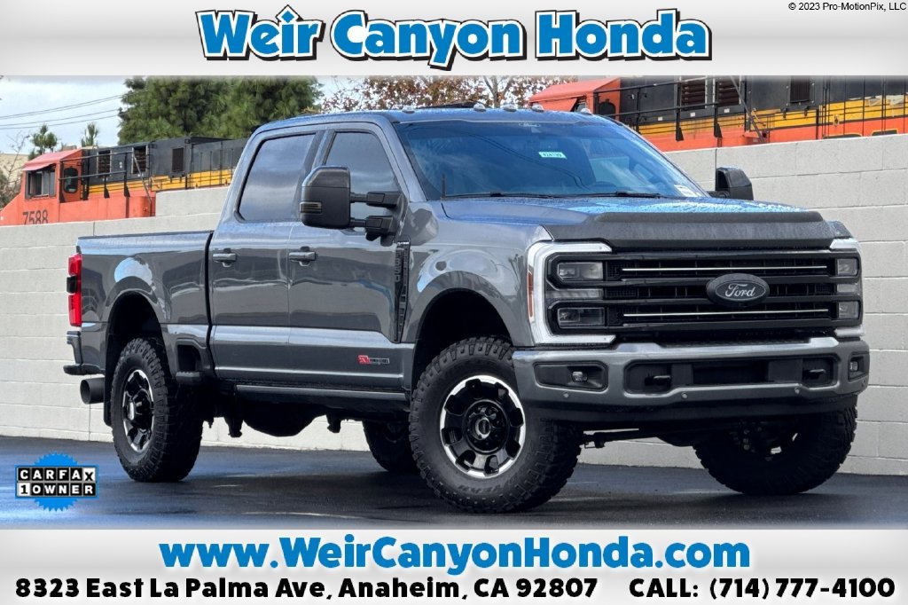 Used 2026 Ford F350 Platinum w/ Tremor Off-Road Package AWD/4WD image 1