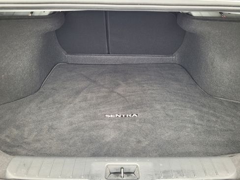 Used 2024 Nissan Sentra S FWD image 26