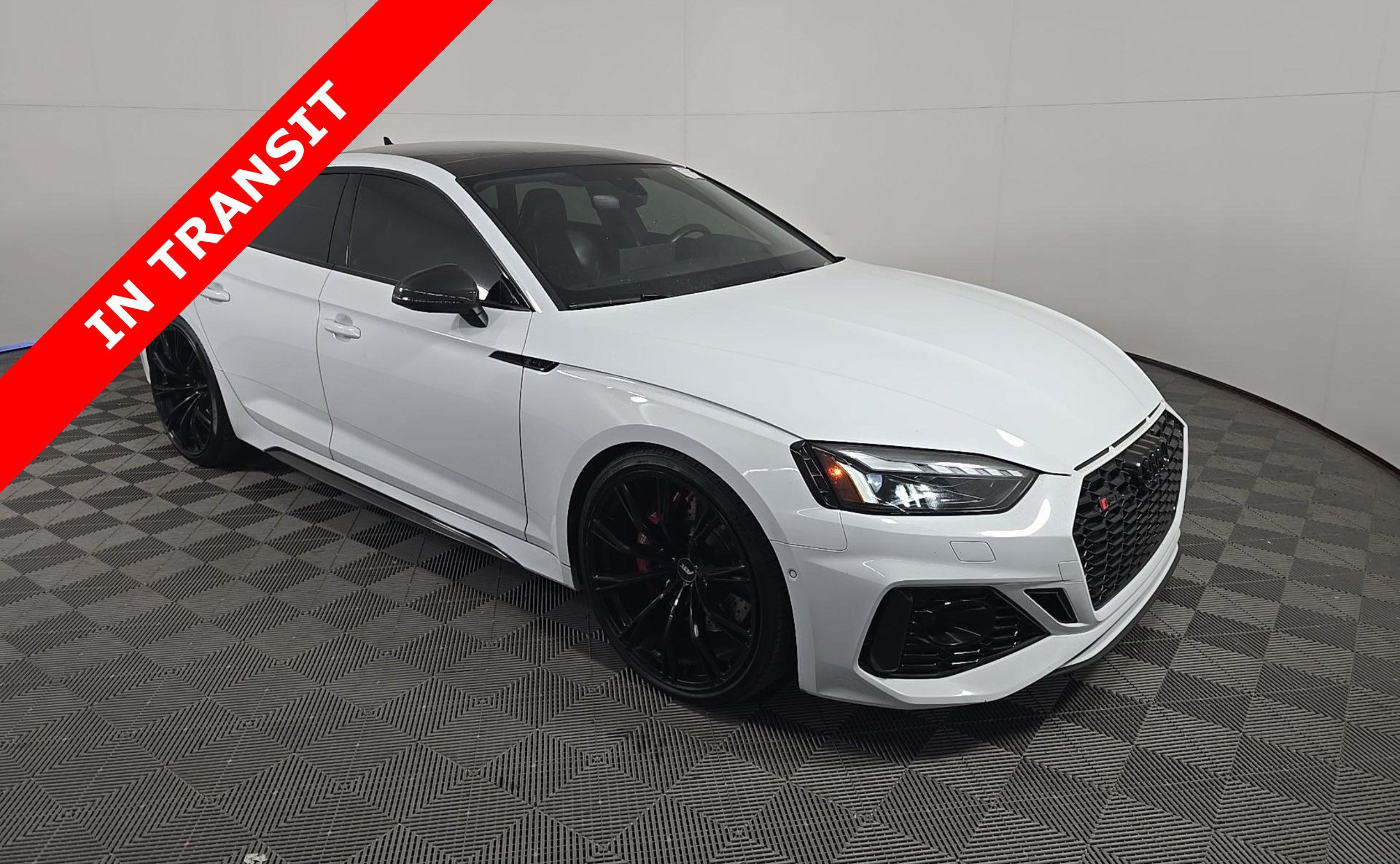 Used 2023 Audi RS 5 Sportback w/ Black Optic Carbon Package AWD/4WD image 5
