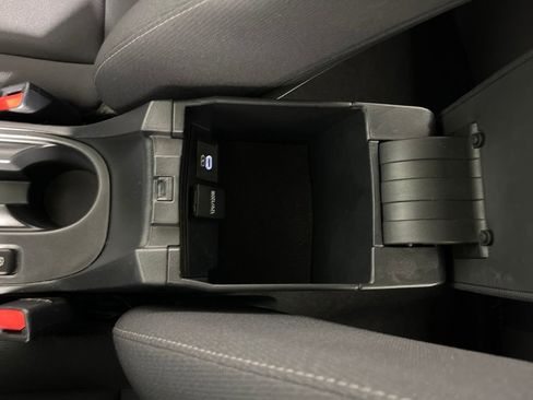 Used 2023 Toyota Corolla LE image 30