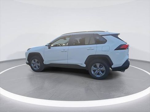 Certified 2025 Toyota RAV4 XLE w/ Convenience Package AWD/4WD image 8