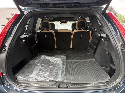 Used 2019 Volvo XC90 T6 Momentum w/ Advanced Package AWD/4WD image 9